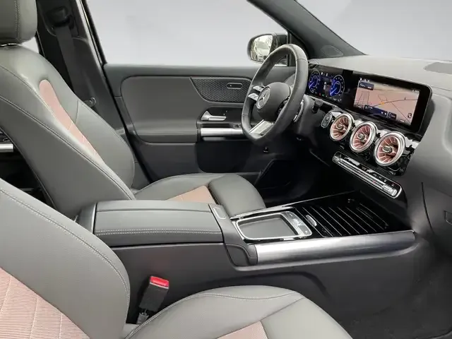 Mercedes-Benz EQA 300