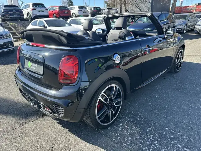 MINI John Cooper Works Cabrio