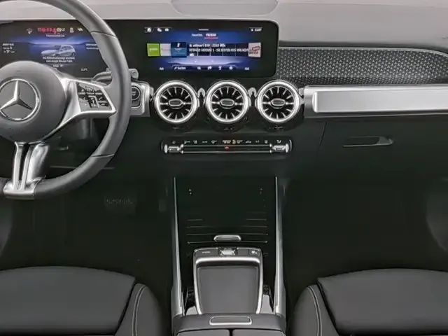 Mercedes-Benz EQB 300