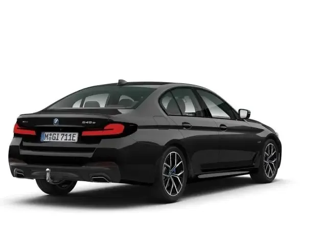BMW 545