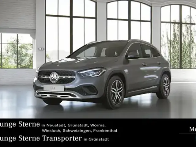 Mercedes-Benz GLA 220