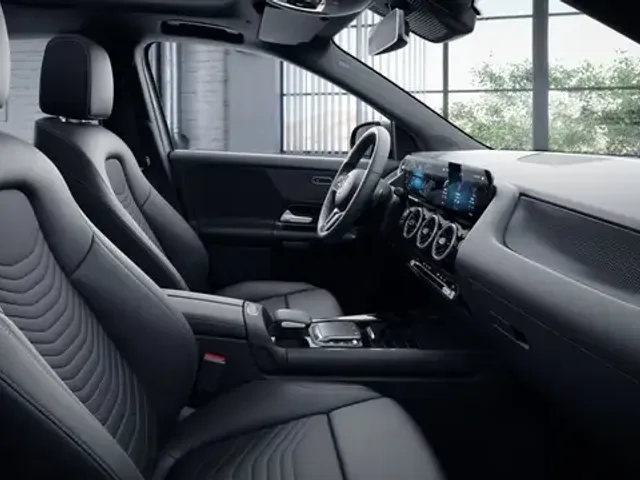 Mercedes-Benz GLA 220