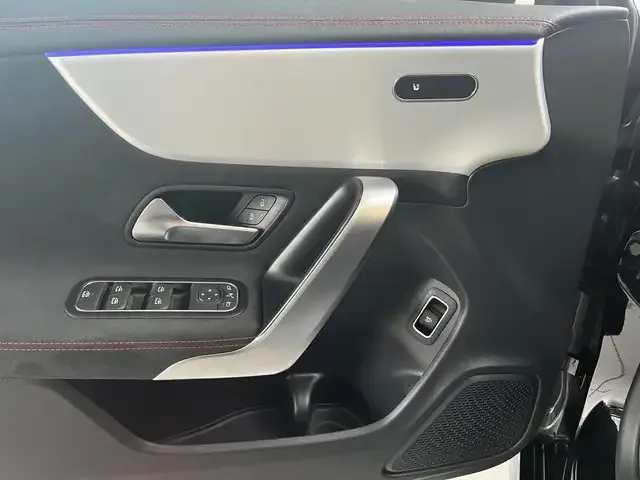 Mercedes-Benz CLA 35 AMG