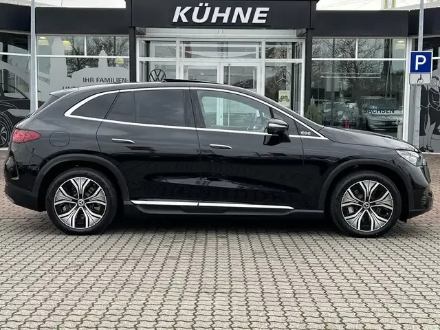 Mercedes-Benz EQE SUV