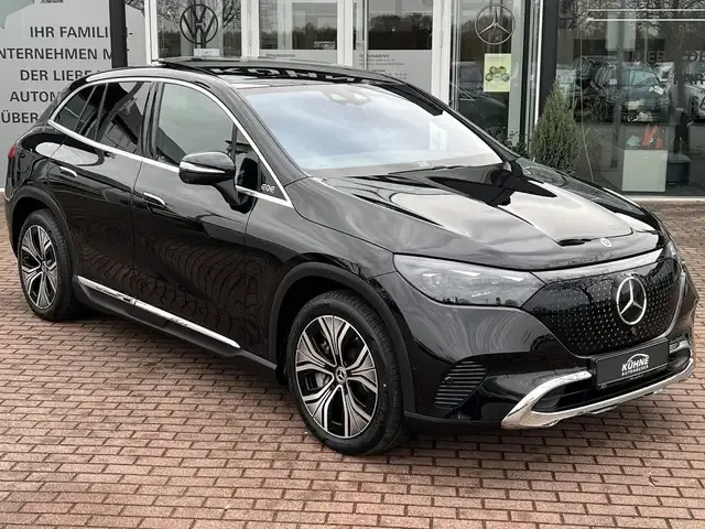 Mercedes-Benz EQE SUV