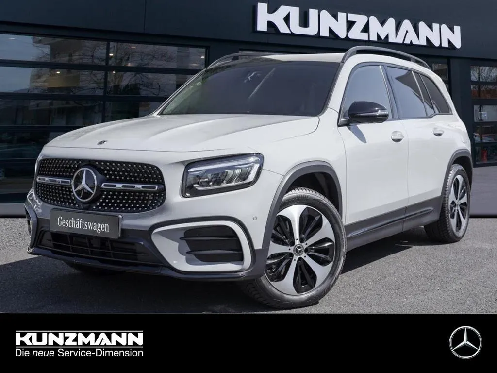 Mercedes-Benz GLB 200