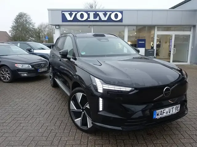 Volvo EX90