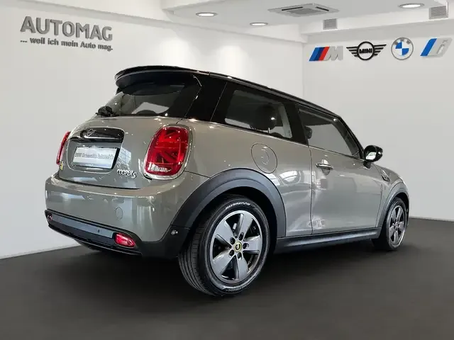 MINI Cooper SE
