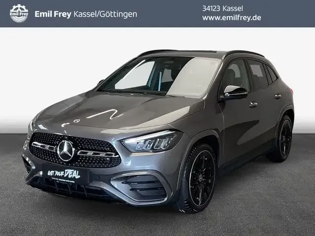 Mercedes-Benz GLA 200