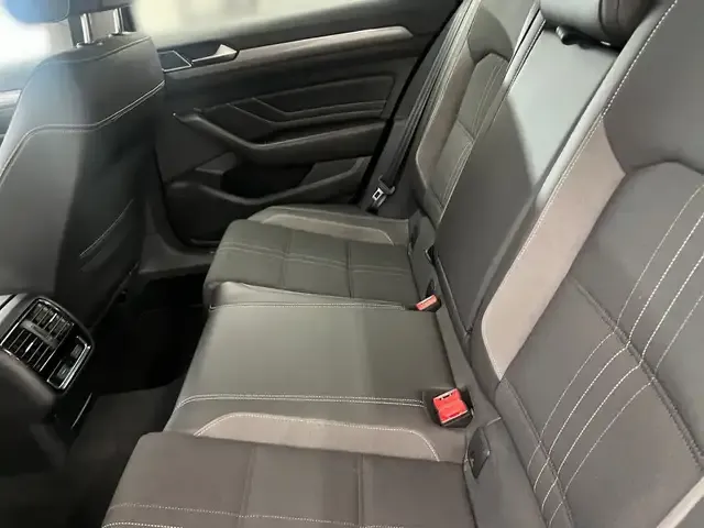 Volkswagen Passat Alltrack