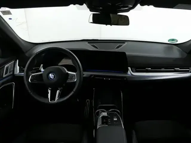 BMW iX2