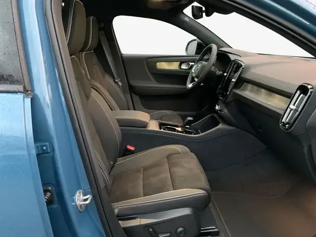 Volvo C40