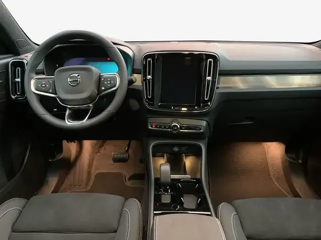 Volvo C40