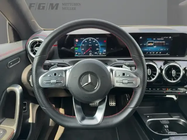 Mercedes-Benz CLA 250