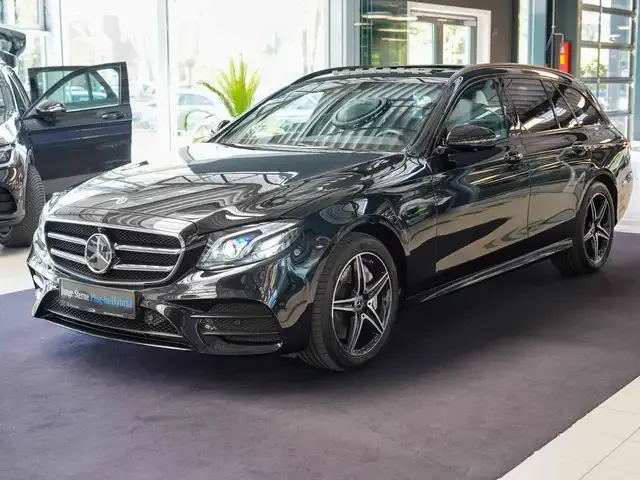 Mercedes-Benz E 300