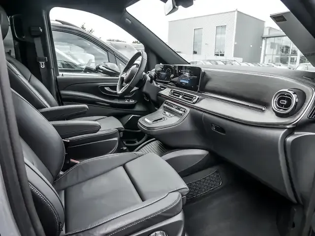 Mercedes-Benz V 250