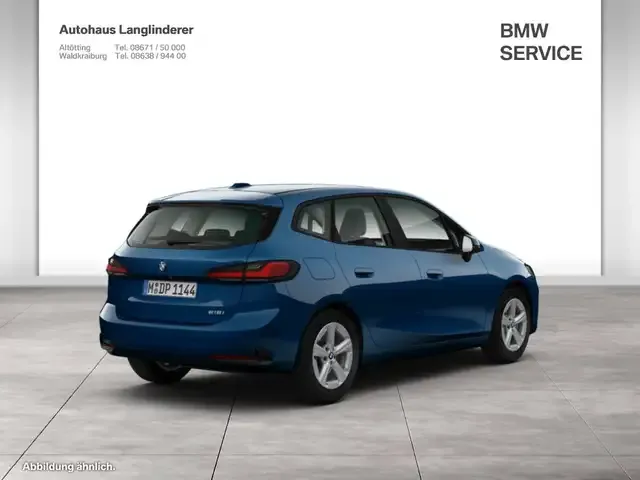 BMW 218