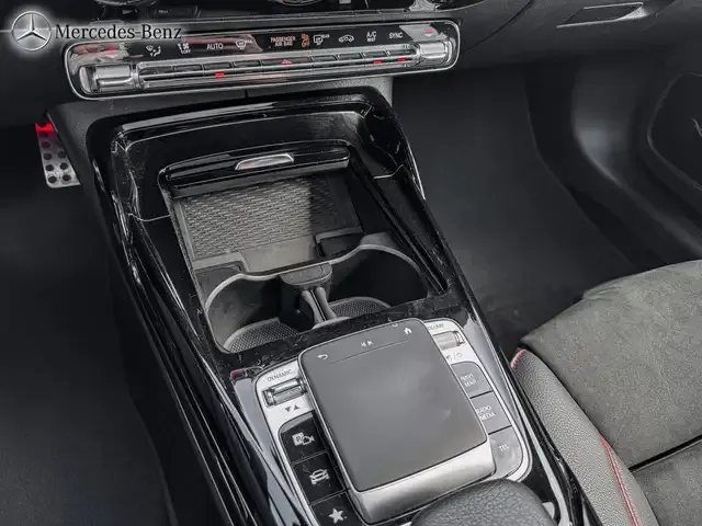 Mercedes-Benz CLA 35 AMG