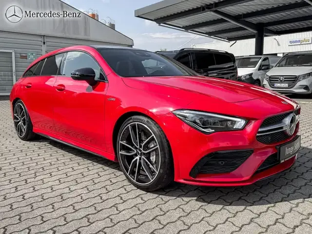 Mercedes-Benz CLA 35 AMG
