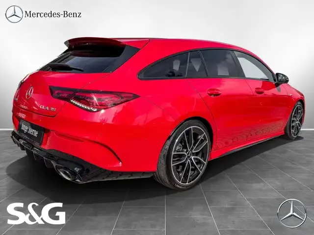 Mercedes-Benz CLA 35 AMG