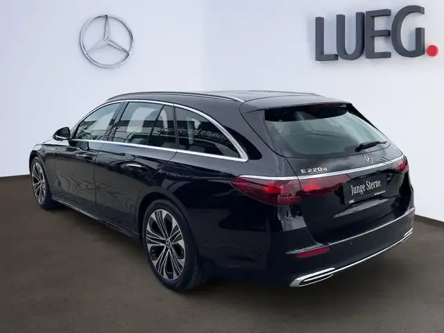 Mercedes-Benz E 220