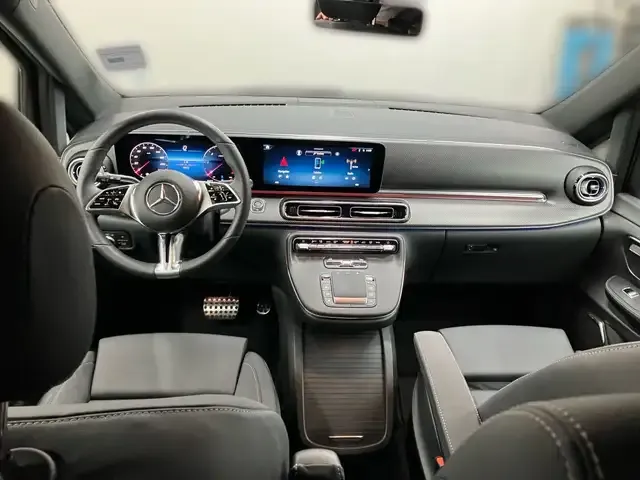 Mercedes-Benz V 250