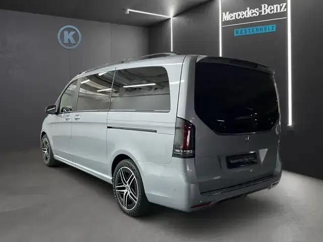 Mercedes-Benz V 250
