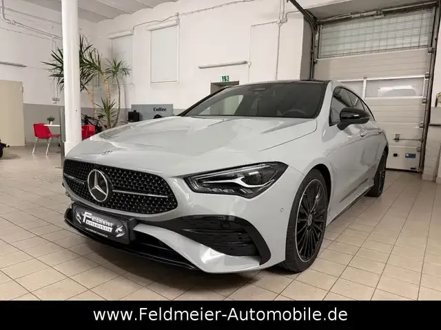 Mercedes-Benz CLA 180