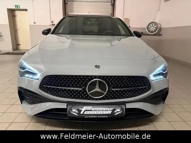 Mercedes-Benz CLA 180