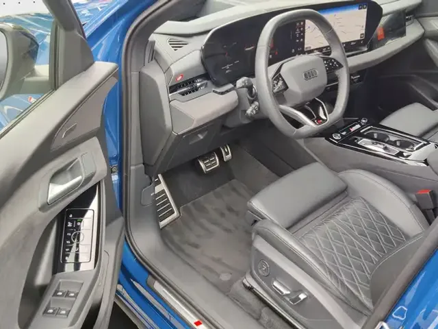 Audi Q6