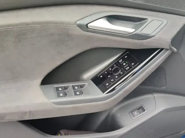 Audi Q6