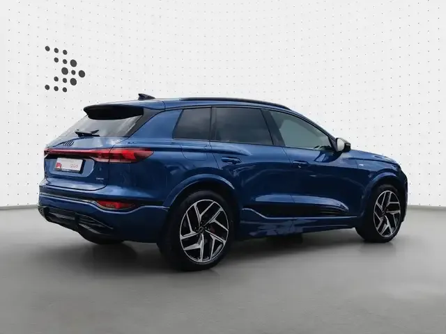 Audi Q6