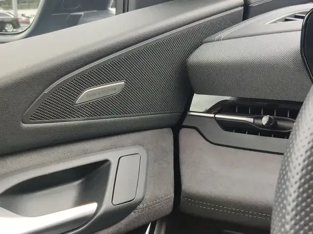 Audi Q6