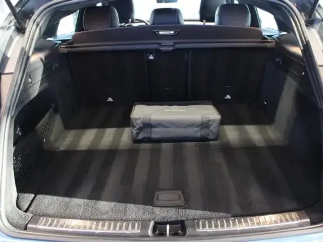 Mercedes-Benz EQC 400