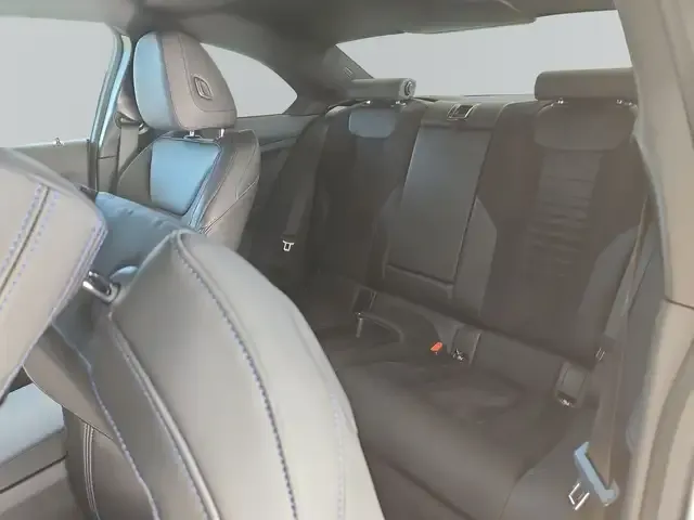 BMW 240