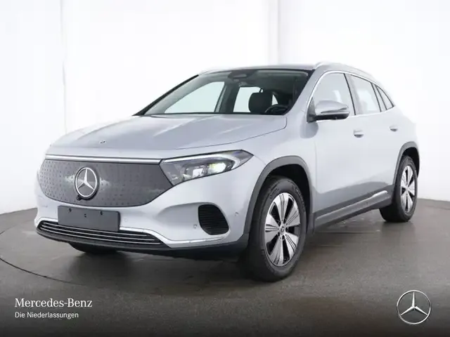 Mercedes-Benz EQA 300