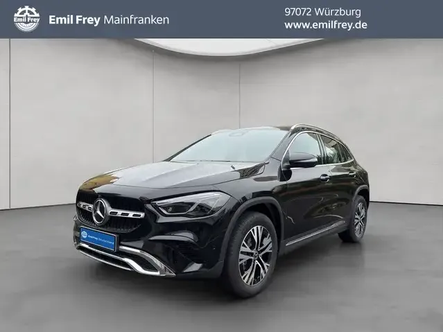 Mercedes-Benz GLA 180