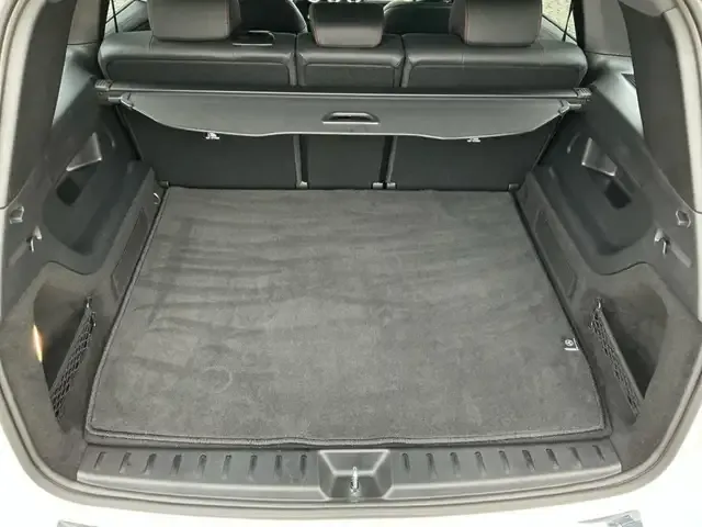 Mercedes-Benz EQB 300