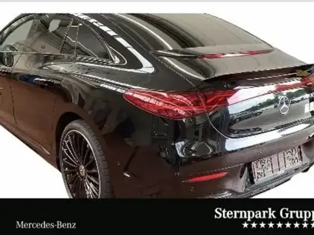 Mercedes-Benz EQE 500
