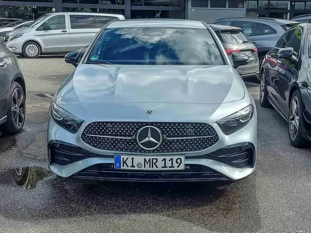 Mercedes-Benz A 200