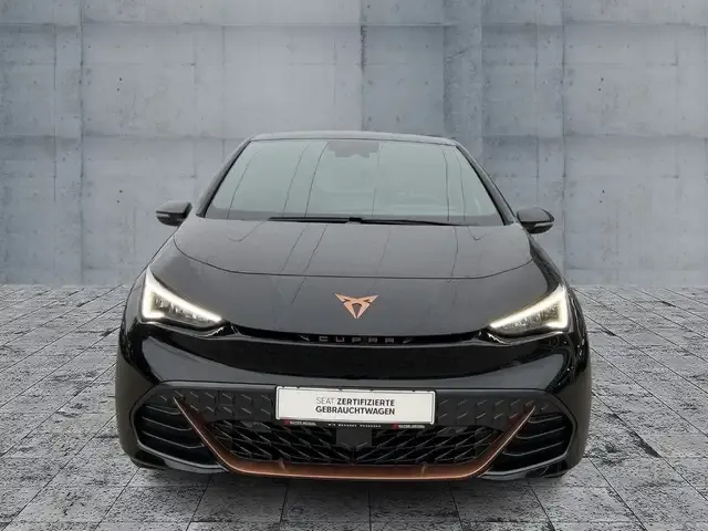CUPRA Born