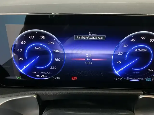 Mercedes-Benz EQB 300