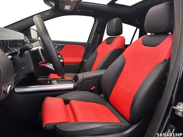 Mercedes-Benz GLA 220