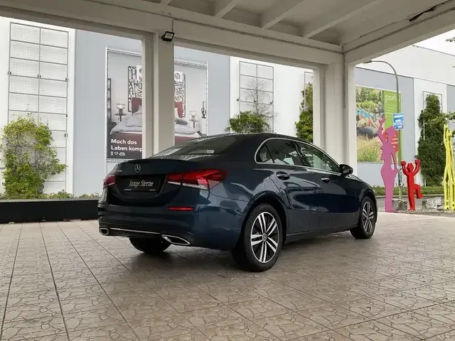 Mercedes-Benz A 250