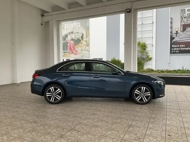 Mercedes-Benz A 250