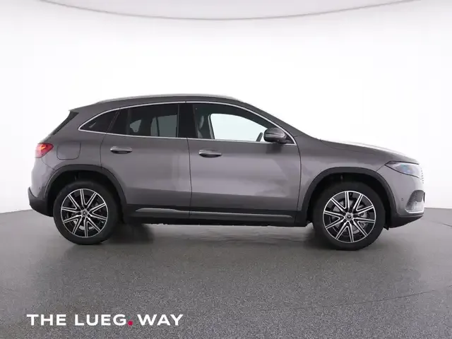 Mercedes-Benz EQA 300