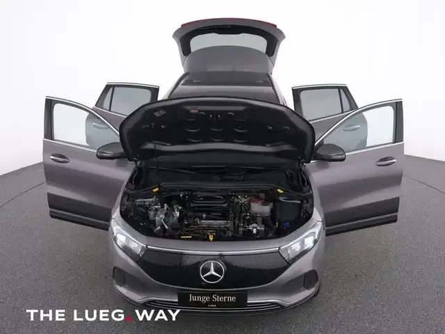 Mercedes-Benz EQA 300