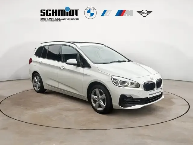 BMW 220