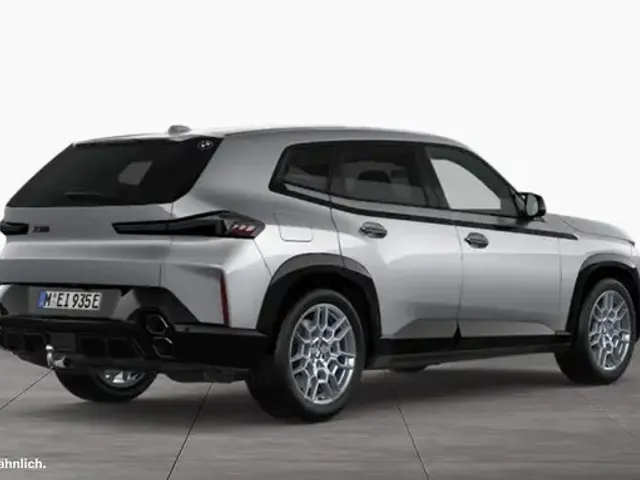 BMW XM