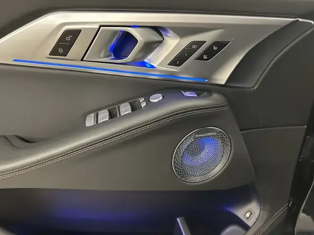 BMW XM
